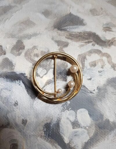 Brooch