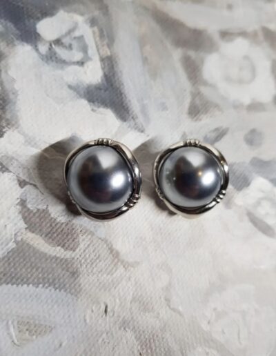 Ear clips